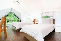 Staycation akhir tahun